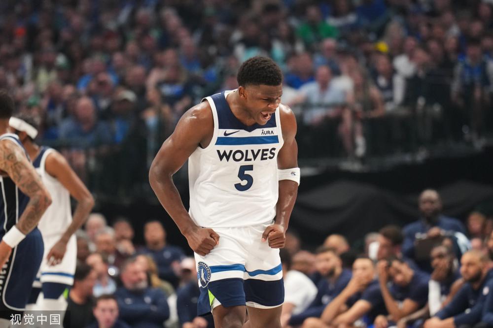 判眼前一亮 判眼前一亮